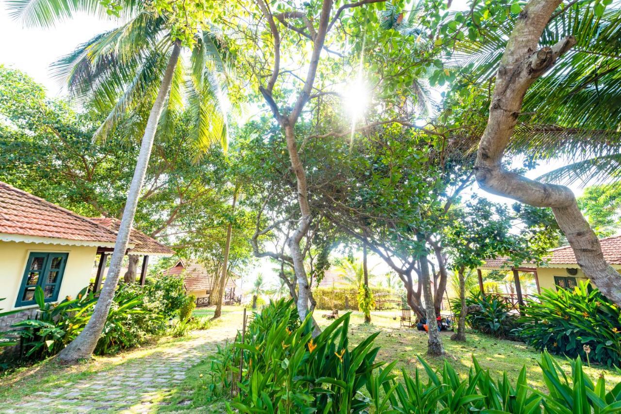 Phu Quoc Eco Beach Resort Bagian luar foto